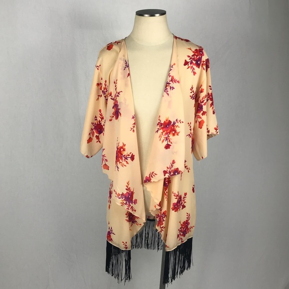 LuLaRoe Tops - LuLaRoe Monroe Floral & Fringe Kimono Shawl Blouse